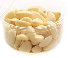 Peeled garlic Peeled garlic - Image 1